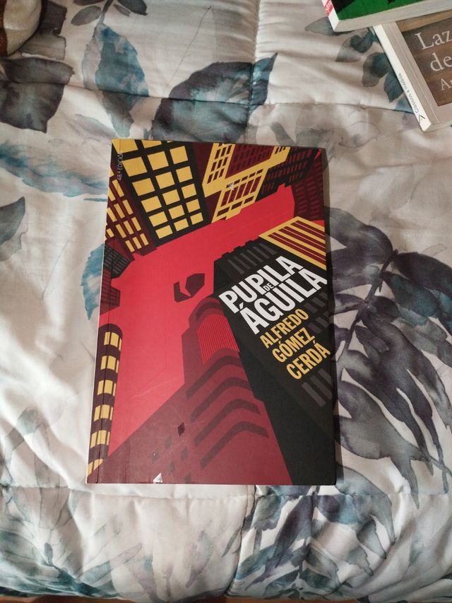 Pupila de Águila - Alfredo Gómez Cerdá