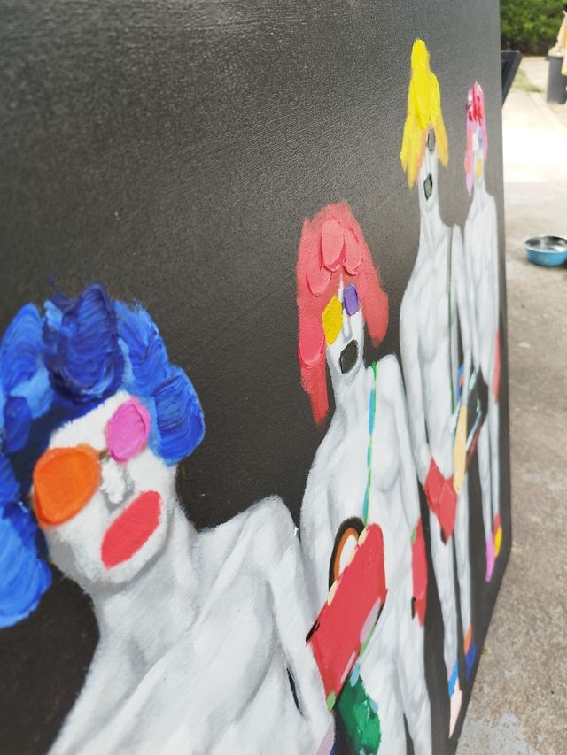 Cuadro desnudo a mano