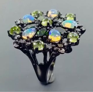 Anillo de ópalo natural vintage