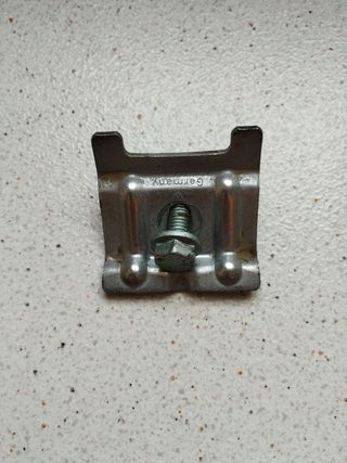 TORNILLO CHAPA ANCLAJE BATERIA VOLKSWAGEN SEATAUDI