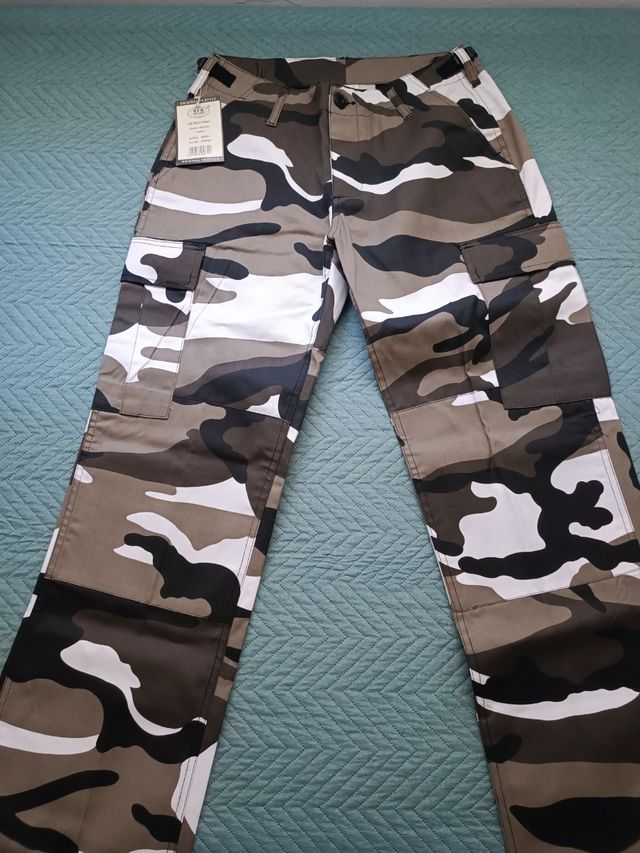 Pantalón militar camuflaje