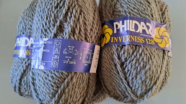 10 gomitoli di lana. Phildar