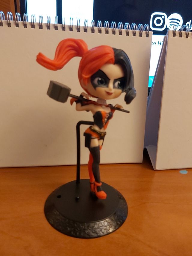Harley Quinn muñeca 14 cm
