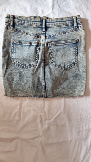 Falda vaquera Bershka 