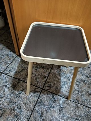 MESA DE MADERA y CRISTAL NUEVA