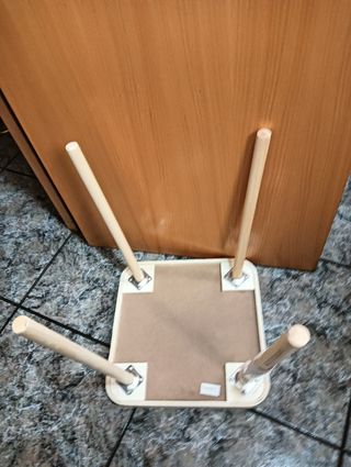 MESA DE MADERA y CRISTAL NUEVA