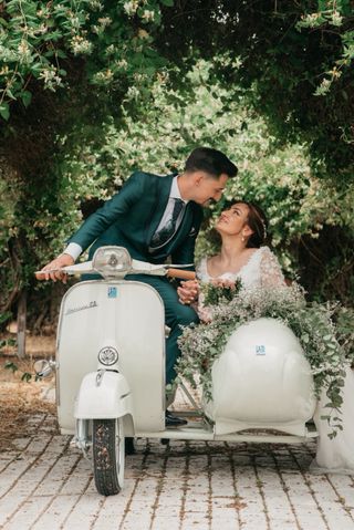 Aquiler Vespa Sidecar