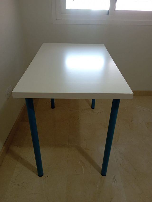 Mesa estudio Ikea