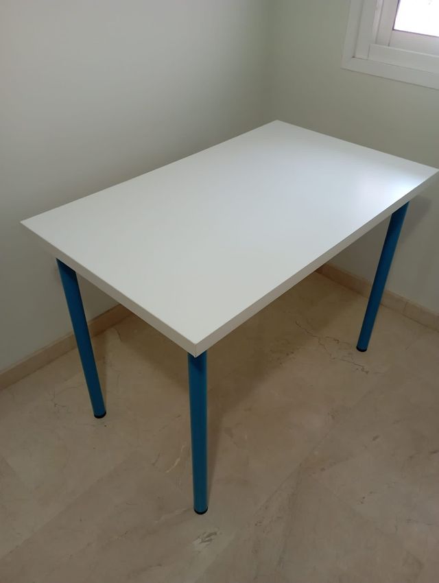 Mesa estudio Ikea