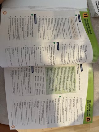 Libro ingles first for schools
