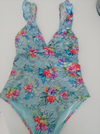 TRAJE DE BAÑO