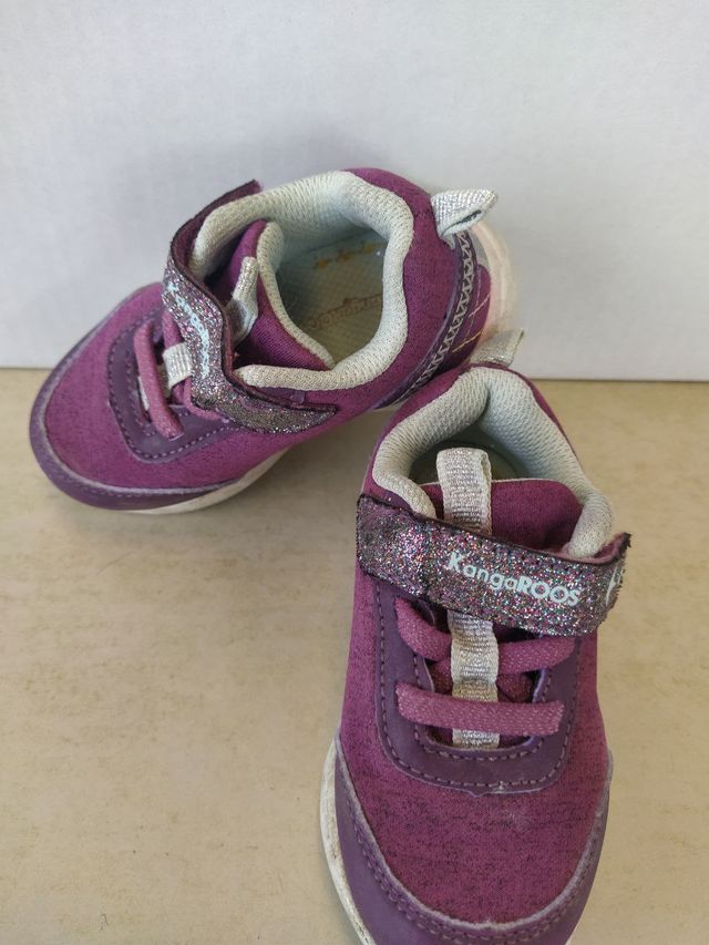 Lote de 3 pares de zapatos no 21