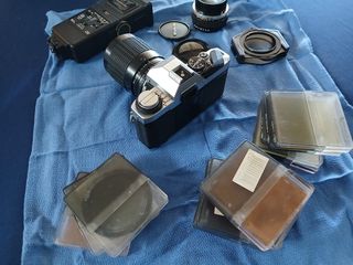 Cámara de fotos Olympus y accesorios