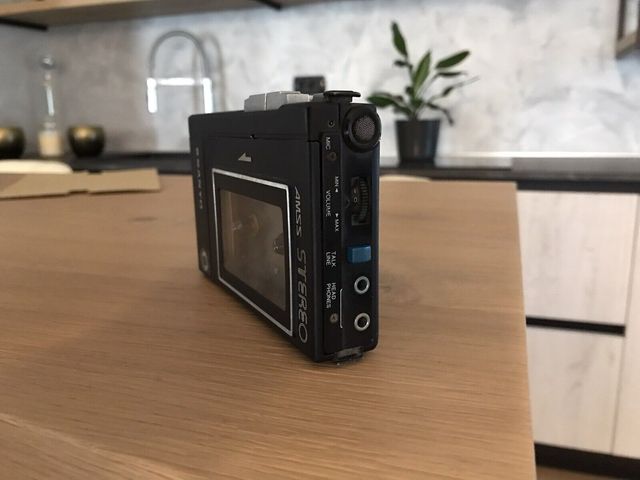 SANYO M-5550 Walkman con SCATOLA e Cuffie ORIGINA