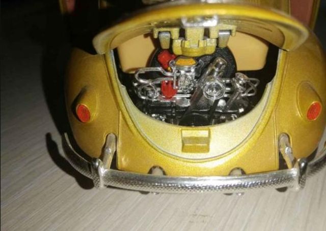 Miniatura wolksvagen escarabajo 