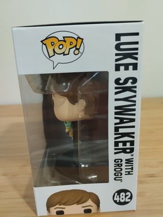 Funko pop! Luke Skywalker con Grogu 482