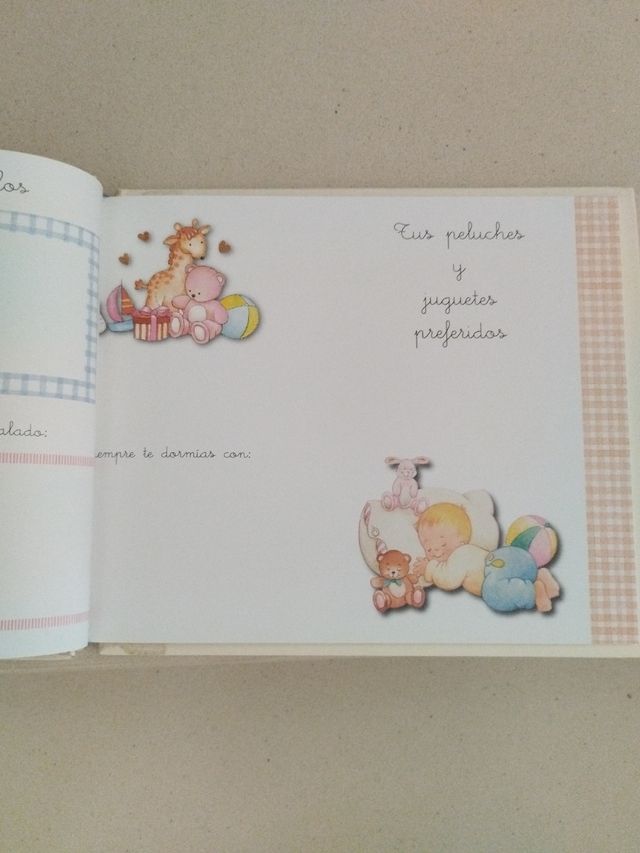 Libro del bebé recordatorio nacimiento