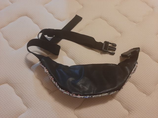 Riñonera lentejuelas chica