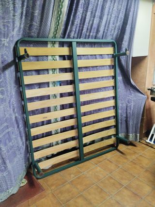 SOMIER DE LÁMINAS CON PATAS 