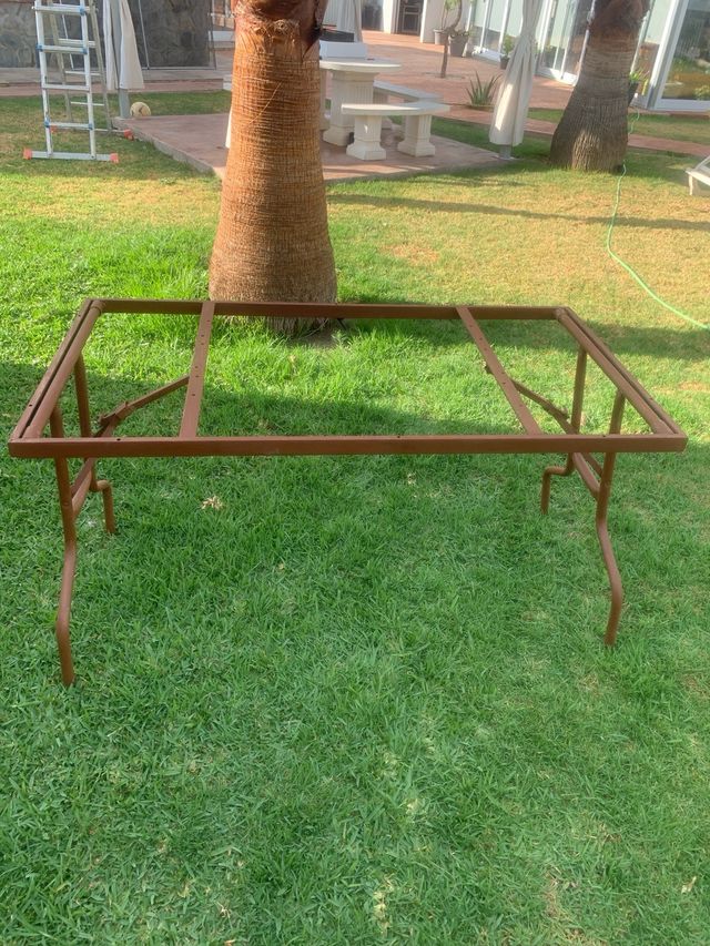 Estructura mesa plegable