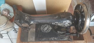 Máquina de coses Singer antigua