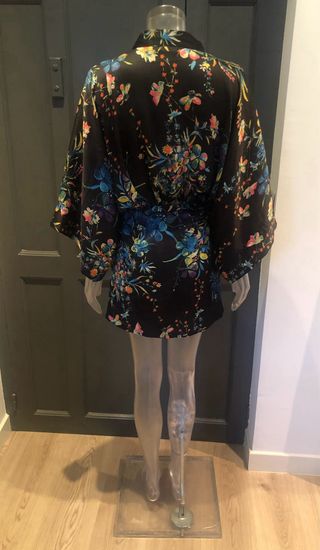 Vestido-Kimono negro estampado XS-S