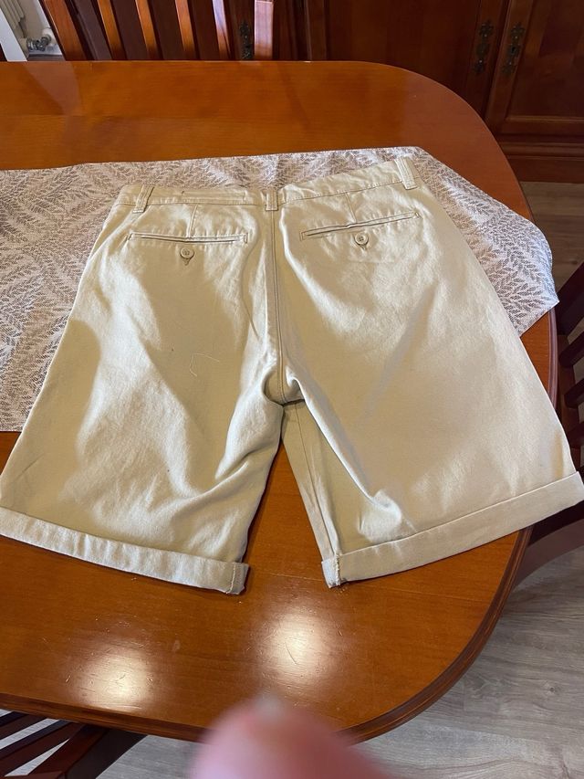Pantalon bermuda de lefties talla 40