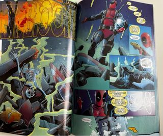 Cómic Deadpool kills the marvel universe