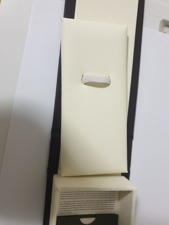 Daniel Wellington scatola box custodia