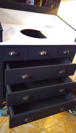 Mueble Antiguo de Baño Restaurado