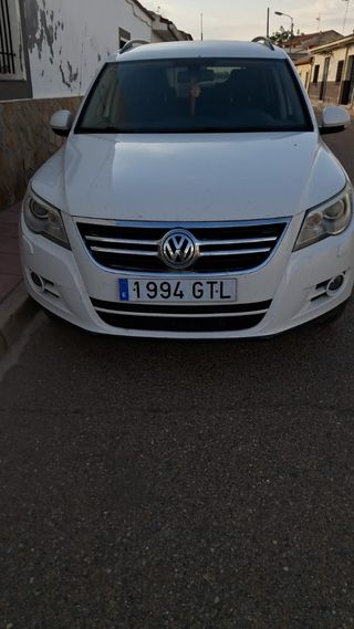 wolsvagen tiguan tiguan 2010