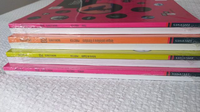 3 Libros 2º Bachillerato nuevos