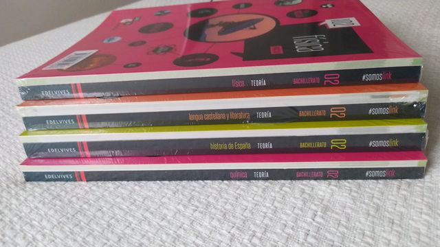 3 Libros 2º Bachillerato nuevos