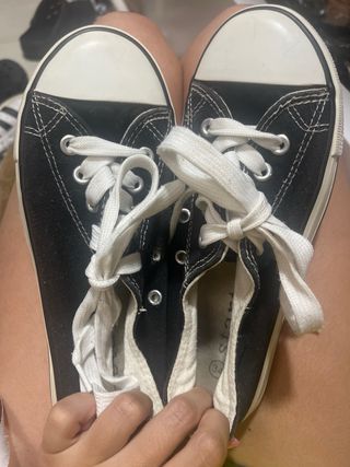 Zapatos planos tipo converse
