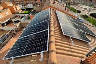 Técnico instalador de placas solares
