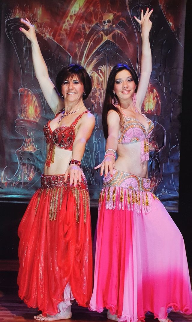 Coppia di abiti di danza orientale