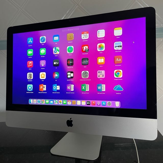 iMac 21,5