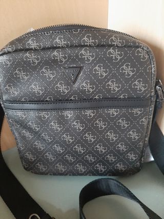 Bellissimo borsello uomo Guess