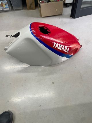 DEPOSITO YAMAHA FZR 600 silencioso