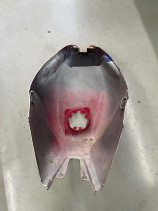 DEPOSITO YAMAHA FZR 600 silencioso