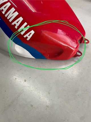 DEPOSITO YAMAHA FZR 600 silencioso