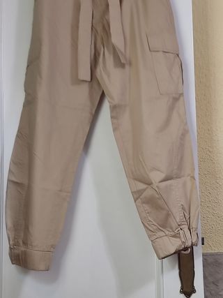 Pantalón Zara 