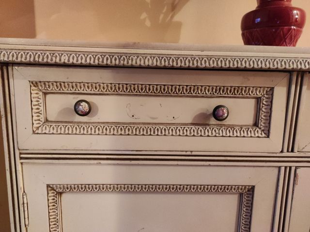 Taquillón clásico mármol  restauracion chalk paint