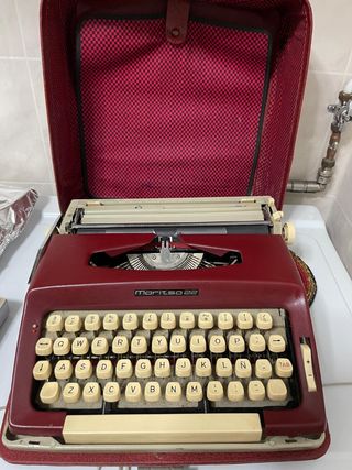 Maquina de escribir Maritsa 22