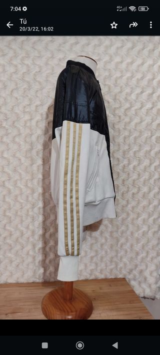Chaqueta Vintage Adidas talla XS(34)como nueva