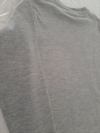 Camiseta gris de niño Star Wars . Talla 4-5