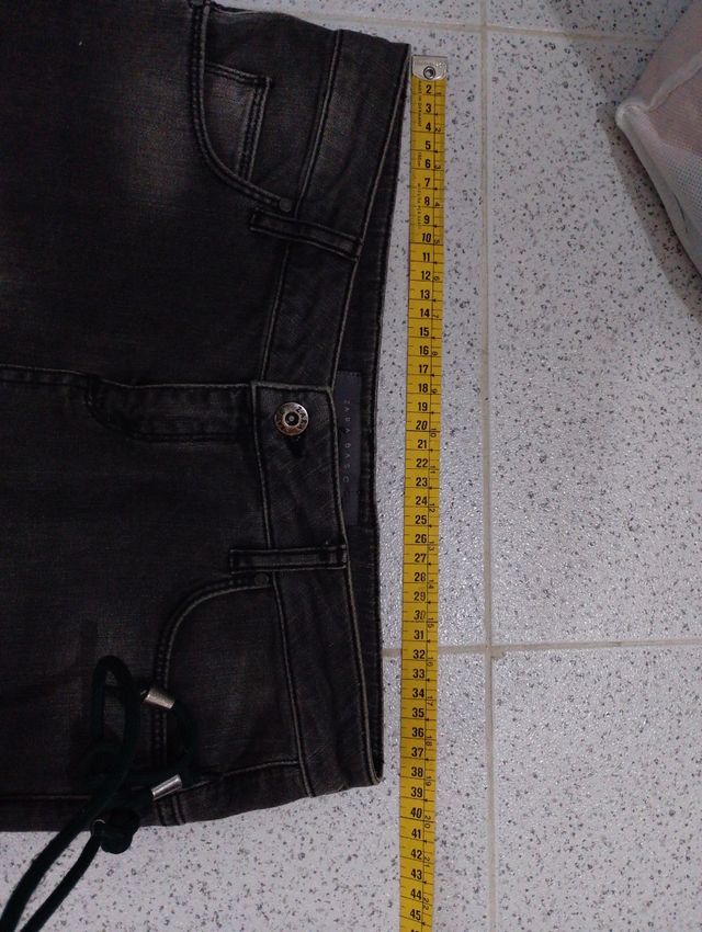 FALDA VAQUERA Gris Zara