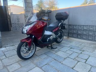 Moto Honda integra 700cc
