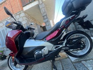 Moto Honda integra 700cc