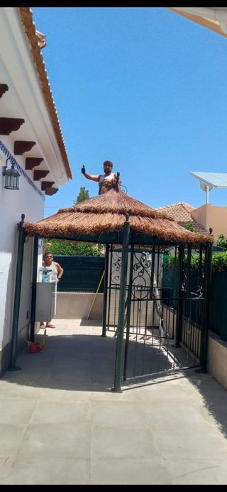 Sombrillas de carri verzo mimbre